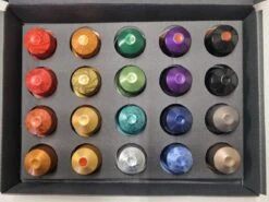 Koffie Proeverij Pakket Met 20 Stuks Verschillende Smaken En Mystery Card 'Enjoy The Sweet Moment' Met Persoonlijke (video) Boodschap | Verjaardag | Sinterklaas | Kerstpakket | Vaderdag | Moederdag | Jubileum | Valentijnsdag 9 Koffie Proeverij Pakket Met 20 Stuks Verschillende Smaken En Mystery Card 'Enjoy The Sweet Moment' Met Persoonlijke (video) Boodschap | Verjaardag | Sinterklaas | Kerstpakket | Vaderdag | Moederdag | Jubileum | Valentijnsdag -Koffie Verkoop Winkel 1200x899